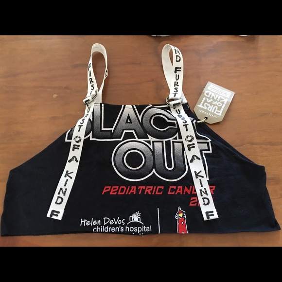 LF Furst of a Kind Vintage Crop Top - Picture 5 of 5